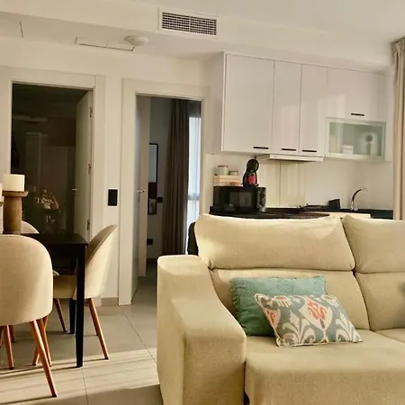Nuevo Centro Con Piscina Appartement *