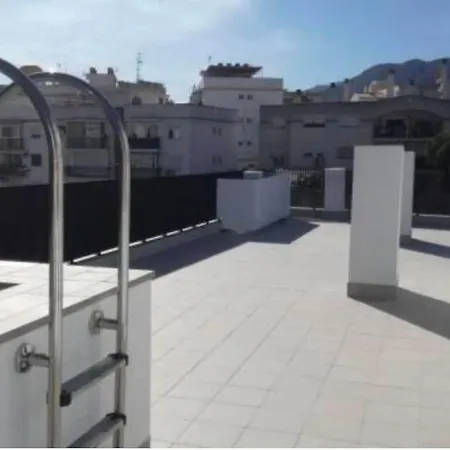 Nuevo Centro Con Piscina Appartement